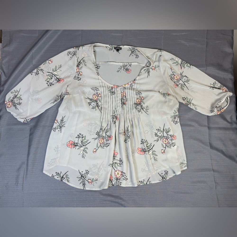 Torrid Floral Sheer Blouse | Size 2 | 3/4 Sleeve Babydoll Top